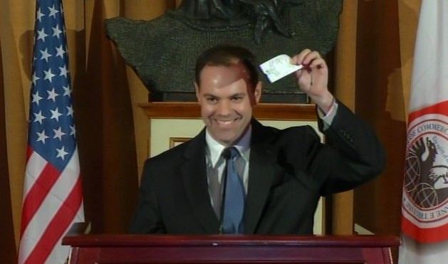 Marc Crowford, i përgjigjet Lulzim Bashës: Na bëri të gjithëve të korruptua! Shteti funksionojë si një sistem dhe jo si një parti apo individ! Marc Crowford, i përgjigjet Lulzim Bashës: Na bëri të gjithëve të korruptua! Shteti funksionojë si një sistem dhe jo si një parti apo individ!