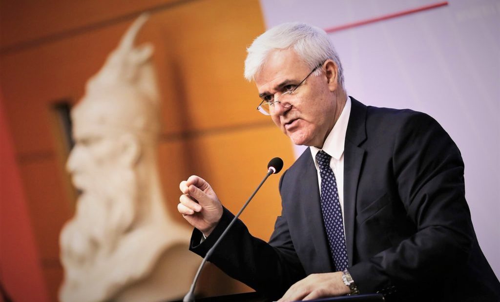 Ekspertët: Komision i Përhershëm parlamentar për monitorimin e institucioneve antikorrupsion (edhe SPAK)! Deputeti i PS: Ku japin llogari, kush i kontrollon?