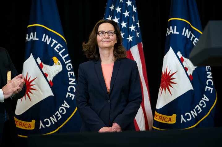 SHBA kërkon hetime të profilit të lartë publik: Mbështesim vetëm drejtësinë që ka vullnet për të dërguar në burg “baronët” e drogës, krimit e korrupsionit SHBA kërkon hetime të profilit të lartë publik: Mbështesim vetëm drejtësinë që ka vullnet për të dërguar në burg “baronët” e drogës, krimit e korrupsionit