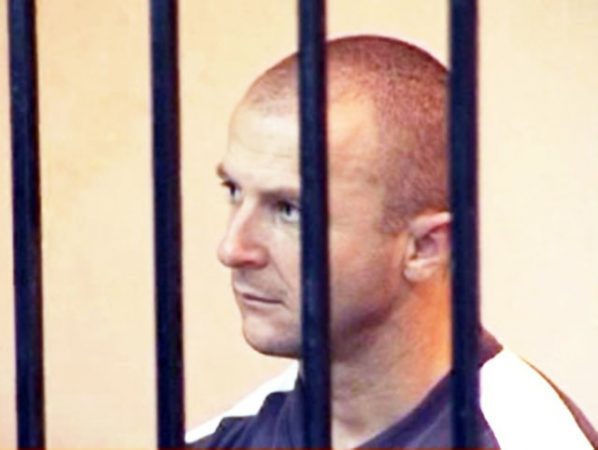 Lavdrim Tufa përsëri në pranga, i kërkoi administratorit të një firme 90 mijë euro Lavdrim Tufa përsëri në pranga, i kërkoi administratorit të një firme 90 mijë euro