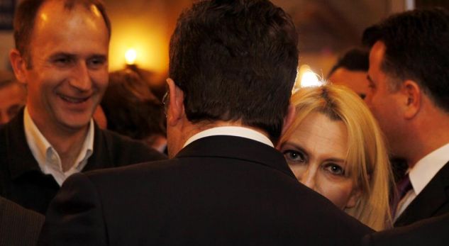 Mesila “prish zinë”, pas 5 vitesh i fal “gjakun e Kolit”, Saliut e Lulit, futet në opozitën për pushtet Mesila “prish zinë”, pas 5 vitesh i fal “gjakun e Kolit”, Saliut e Lulit, futet në opozitën për pushtet