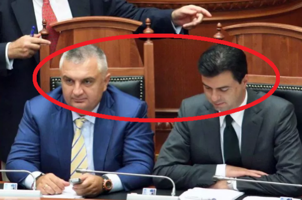 Ngushtohet “laku” për Bashën e Metën, FBI heton e dërgon në qeli miqtë e financuesit e kreut të PD dhe Presidentit me para ruse. Gati ekzekutimet në Shqipëri Ngushtohet “laku” për Bashën e Metën, FBI heton e dërgon në qeli miqtë e financuesit e kreut të PD dhe Presidentit me para ruse. Gati ekzekutimet në Shqipëri