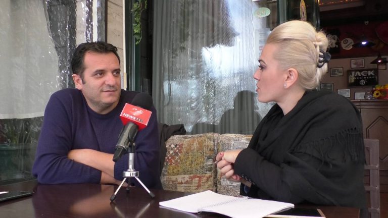 “U përdhunua nga djali i deputetit të PS-së”/ Shpërthejnë gazetarët: Intervista e vajzës në media, abuzive! “U përdhunua nga djali i deputetit të PS-së”/ Shpërthejnë gazetarët: Intervista e vajzës në media, abuzive!