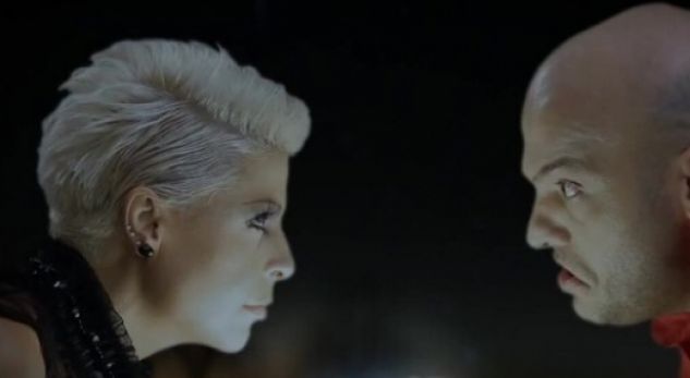 “Kohë që s’kthehet më”, Aurela kujton Dr. Florin, ja fotoja që përloti fansat