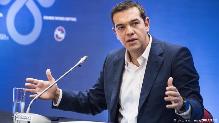 Politike U ‘gozhdua’ për deklaratën kundër Çamërisë, Tsipras bën kthesën e papritur, flet për dialog me Shqipërinë Politike U ‘gozhdua’ për deklaratën kundër Çamërisë, Tsipras bën kthesën e papritur, flet për dialog me Shqipërinë