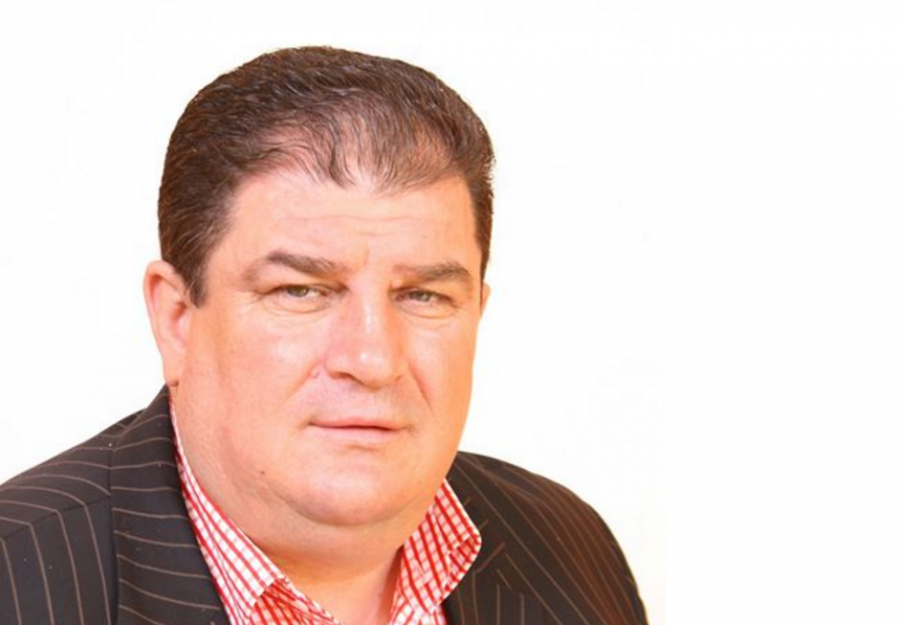 Ish-deputeti i PDIU i kthehet Idrizit: Tradhëtove elektoratin për interesat personale… po 1 mijë të punësuarit e tu nga Rilindja?! Ish-deputeti i PDIU i kthehet Idrizit: Tradhëtove elektoratin për interesat personale… po 1 mijë të punësuarit e tu nga Rilindja?!