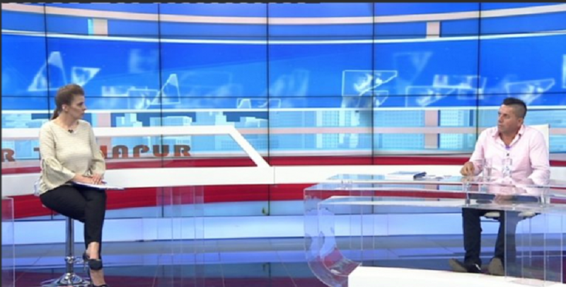 Deklarata befasuesu: Kur mësova tradhëtinë e burrit u trondita, por tani jemi mirë edhe me fëmijën jashtë martese Deklarata befasuesu: Kur mësova tradhëtinë e burrit u trondita, por tani jemi mirë edhe me fëmijën jashtë martese