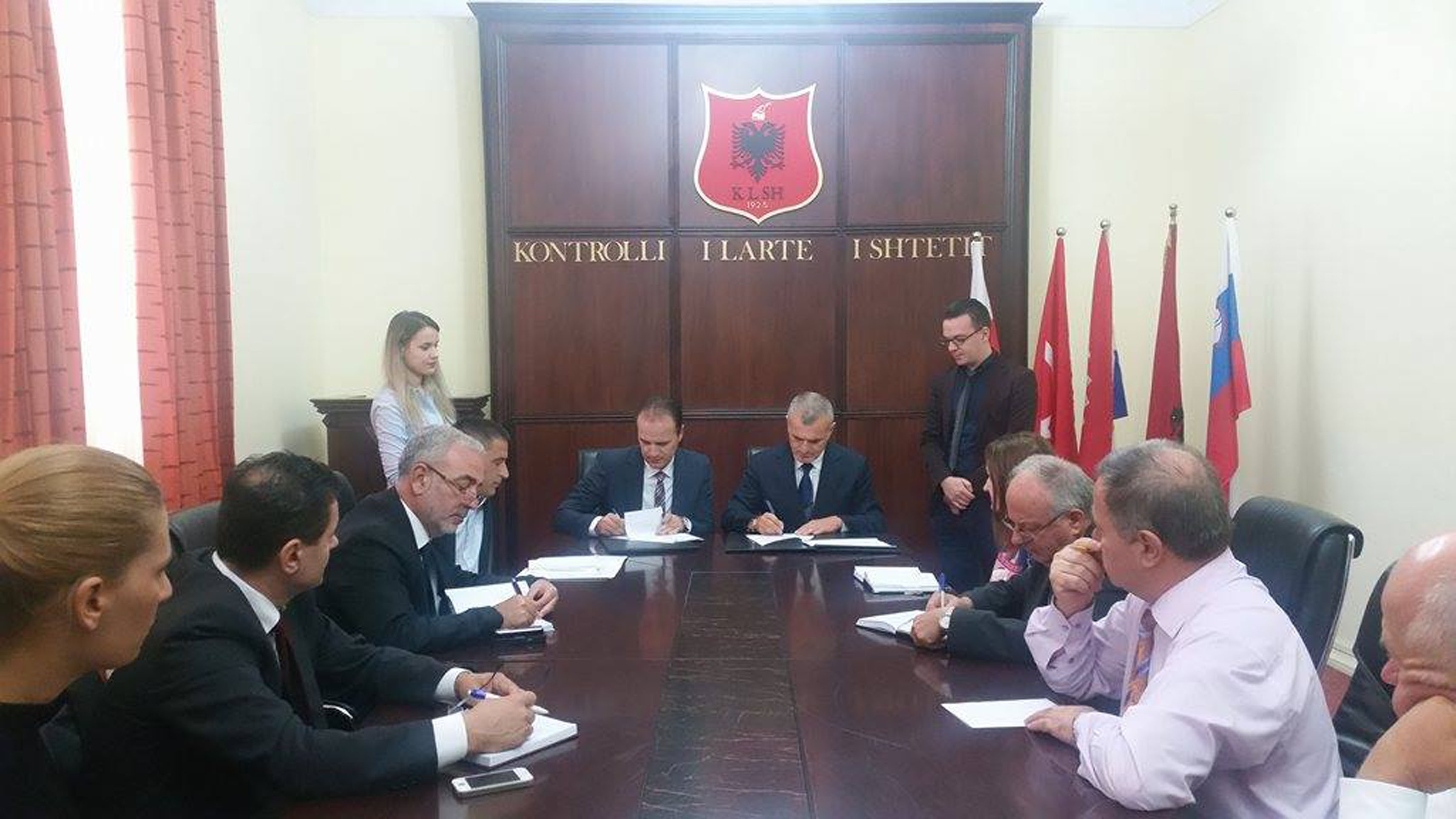 Kreu i KLSH/ Ja si do bëhet vetingu i emrave të rinj! Të gjithë në skaner nga Komisioni i Ekonomisë Kreu i KLSH/ Ja si do bëhet vetingu i emrave të rinj! Të gjithë në skaner nga Komisioni i Ekonomisë