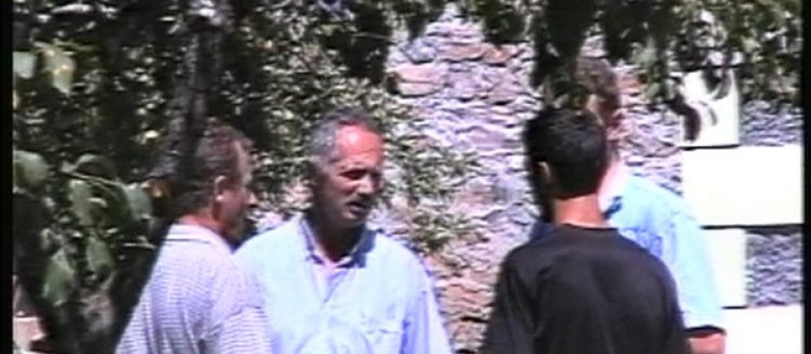 Flet nga Suedia Ajshe Haklaj motra e dytë e vëllezërve Haklaj Flet nga Suedia Ajshe Haklaj motra e dytë e vëllezërve Haklaj