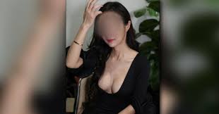 Shkodrania kërkon ndihmë: Me siguri mua më mungon diçka, 8 vitesh dashurie të paparë dhe më la për një “kalama” Shkodrania kërkon ndihmë: Me siguri mua më mungon diçka, 8 vitesh dashurie të paparë dhe më la për një “kalama”