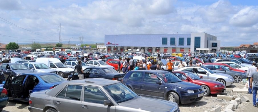 Makinat e përdorura “pushtojnë” Shqipërinë, reagon edhe OKB Makinat e përdorura “pushtojnë” Shqipërinë, reagon edhe OKB