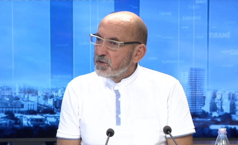 Trimërohet Lubonja: Do përballemi me policinë fizikisht po na prishën Teatrin… Do i dalim fadromave përpara! Trimërohet Lubonja: Do përballemi me policinë fizikisht po na prishën Teatrin… Do i dalim fadromave përpara!