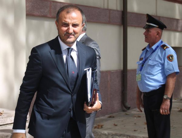 Njeriu i hekurt i BE merr “timonin” antkrim në dorë, sjell në Tiranë ekspertizën evropiane Njeriu i hekurt i BE merr “timonin” antkrim në dorë, sjell në Tiranë ekspertizën evropiane