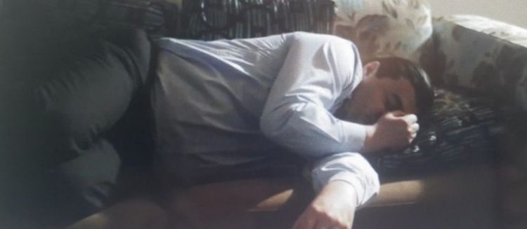 Luli e “çliroi” Shqipërinë?! Apo…pas pushimeve pret pazarin e radhës! Luli e “çliroi” Shqipërinë?! Apo…pas pushimeve pret pazarin e radhës!