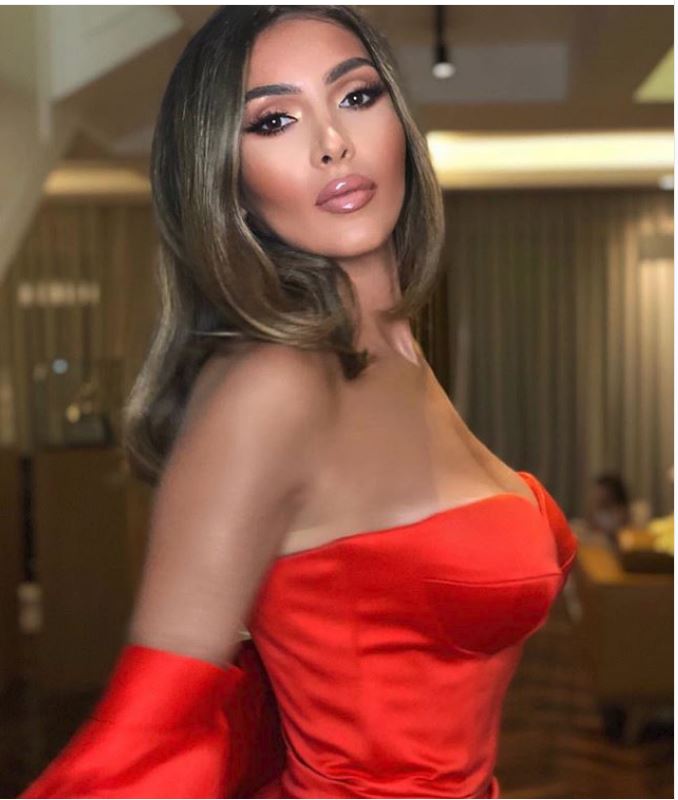 ‘2 martohen e 100 tërbohen’, ja si u dukën vipat në dasmën e Elitës me Gjikon (Foto) ‘2 martohen e 100 tërbohen’, ja si u dukën vipat në dasmën e Elitës me Gjikon (Foto)