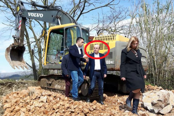 Peleshi i vërsulet “skuthit” Panariti, nis anulimin e 294 lejeve të dhëna prej tij, për shkatërrimin e lumenjve Peleshi i vërsulet “skuthit” Panariti, nis anulimin e 294 lejeve të dhëna prej tij, për shkatërrimin e lumenjve