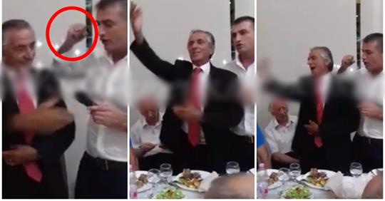 VIDEO për të mos u humbur: Grupi labe i Bënçës, i thurin lavde Enver Hoxhës: O kapedan! Termet Peçi nderon me grusht! VIDEO për të mos u humbur: Grupi labe i Bënçës, i thurin lavde Enver Hoxhës: O kapedan! Termet Peçi nderon me grusht!