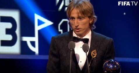 Modric prish hegjemoninë Ronaldo-Messi, zbuloni të gjitha çmimet e FIFA The Best 2018 Modric prish hegjemoninë Ronaldo-Messi, zbuloni të gjitha çmimet e FIFA The Best 2018