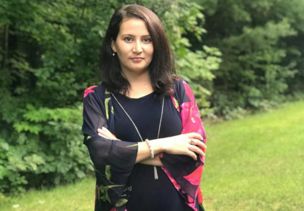 Kush është ish-refugjatja afgane që pritet të bëjë histori në SHBA