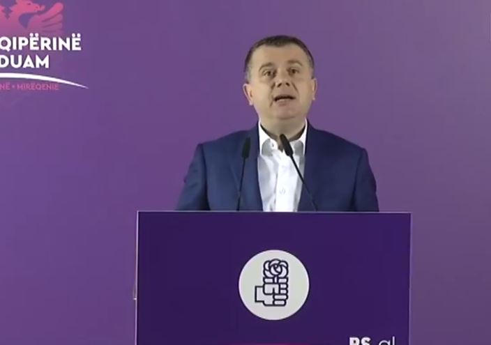 Lidhja e Bashës me biznesmenin e arrestuar në SHBA/ Reagon Taulant Balla Lidhja e Bashës me biznesmenin e arrestuar në SHBA/ Reagon Taulant Balla