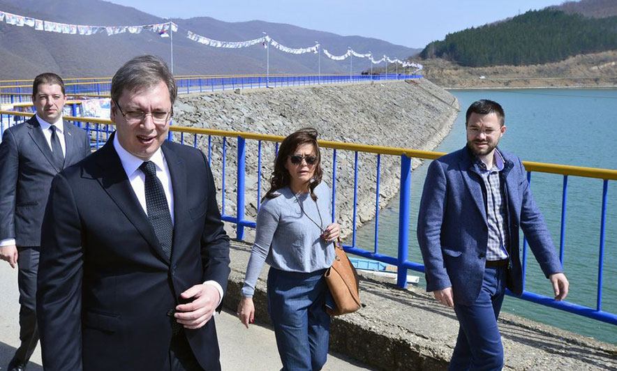 “Ndjehem mirë në Kosovë”, Haradinaj përgjigje Vuçiçit: Ne jemi mikpritës, nderojmë dhe respektojmë. Nëse kërcenon parimet tona do të të mposht “Ndjehem mirë në Kosovë”, Haradinaj përgjigje Vuçiçit: Ne jemi mikpritës, nderojmë dhe respektojmë. Nëse kërcenon parimet tona do të të mposht