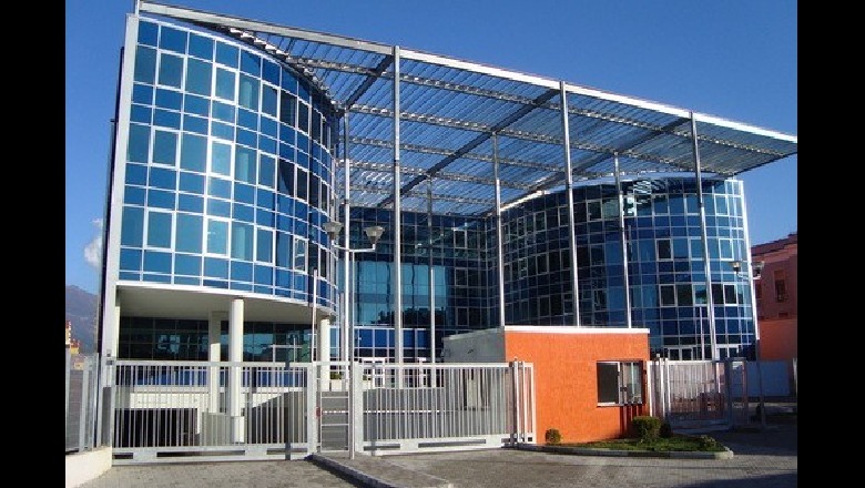 “Dara” Vetting zbret tek Krimet e Rënda, përshpejtohet ngritja e SPAK “Dara” Vetting zbret tek Krimet e Rënda, përshpejtohet ngritja e SPAK