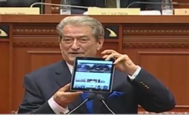 Kur Meta mbron familjen Balili dhe sulmon Berishën: Jo ndëshkim kolektiv për familjen! Kur Meta mbron familjen Balili dhe sulmon Berishën: Jo ndëshkim kolektiv për familjen!