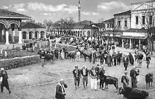 “Shqipëria tjetër”, historia e panjohur e Tiranës – Nga Marin Mema (Video)