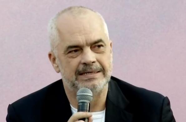 Rama: Merr zgjidhje në kohë rekord problemi i 30 familjeve në Tiranë Rama: Merr zgjidhje në kohë rekord problemi i 30 familjeve në Tiranë