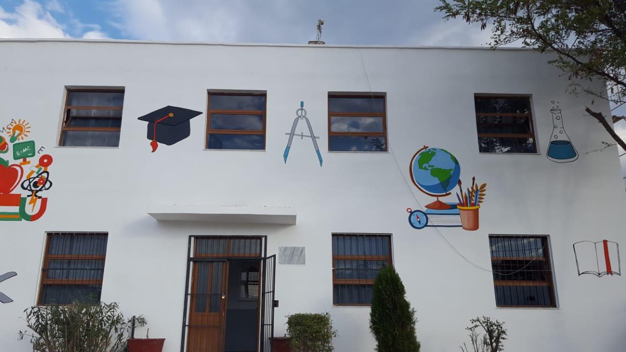 Shikoni si është transformuar shkolla në Mengel që gjoja do mbyllej, sipas PD-së Shikoni si është transformuar shkolla në Mengel që gjoja do mbyllej, sipas PD-së