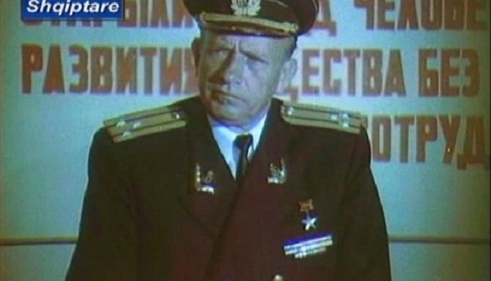 Nëse kishte një Zheleznov shqiptarë ai ishte i madhi Sulejman Pitarka Nëse kishte një Zheleznov shqiptarë ai ishte i madhi Sulejman Pitarka