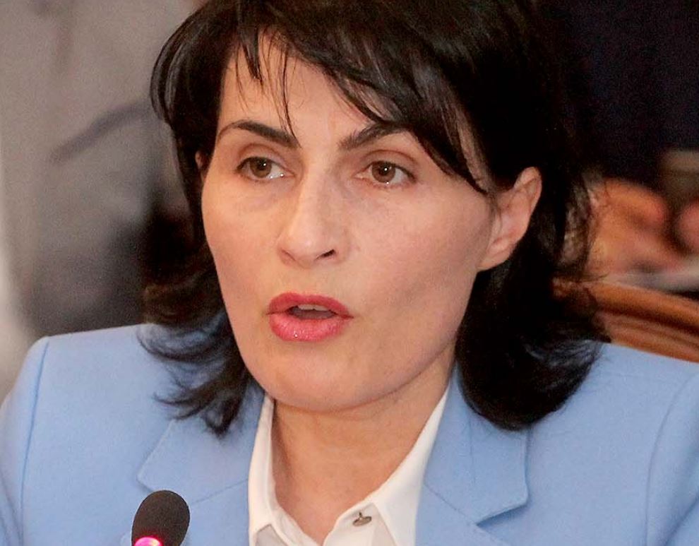 Çfarë po sjellë krijimi i KLP-së?! Ekip nga SHBA-BE për ngritjen e Byrosë së Hetimit në Tiranë Çfarë po sjellë krijimi i KLP-së?! Ekip nga SHBA-BE për ngritjen e Byrosë së Hetimit në Tiranë