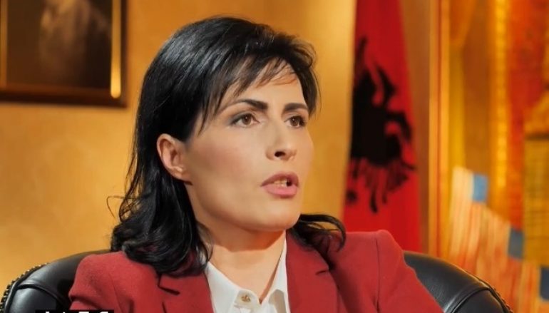 Sulmet e PD-LSI ndaj prokurorisë/ Klosi: Janë tepër të shqetësuar. Ngjela: E dinë që do hetohen prandaj akuzojnë Markun Sulmet e PD-LSI ndaj prokurorisë/ Klosi: Janë tepër të shqetësuar. Ngjela: E dinë që do hetohen prandaj akuzojnë Markun