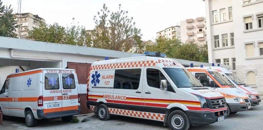Urgjenca katastrofë: Mungojnë pajisjet bazë për të shpëtuar pacientët Urgjenca katastrofë: Mungojnë pajisjet bazë për të shpëtuar pacientët