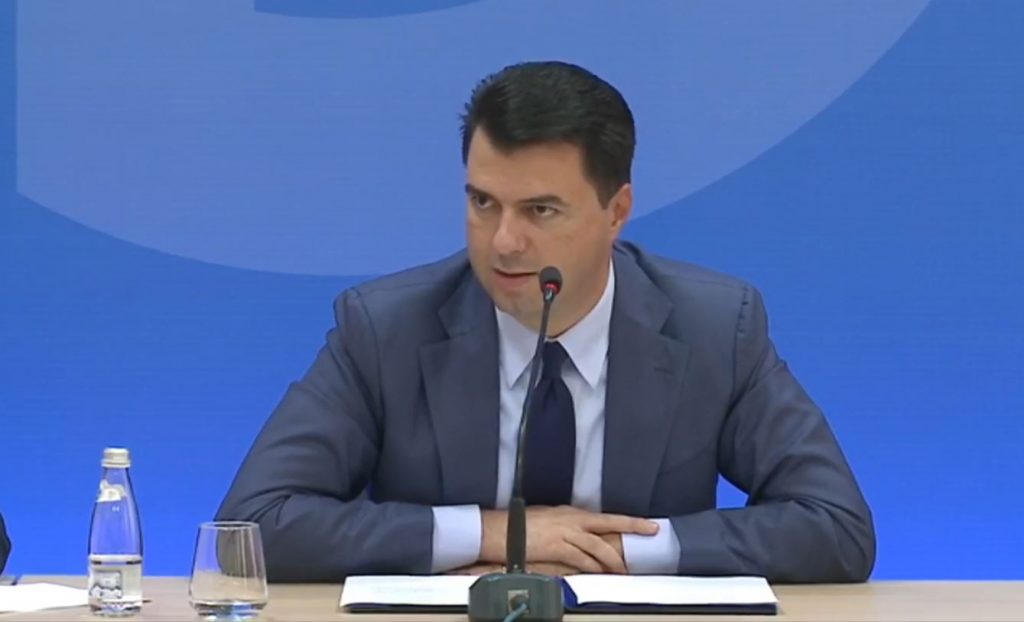 Ja çfarë do bëjë Basha: Do të largojmë Ramën nga politika dhe ta çojmë para drejtësisë! Ja çfarë do bëjë Basha: Do të largojmë Ramën nga politika dhe ta çojmë para drejtësisë!