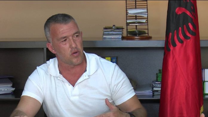 Ekskluzive/ Breçani fundos “Babalen”: Alizoti më rrëfeu se biseda ishte e sajuar! Ekskluzive/ Breçani fundos “Babalen”: Alizoti më rrëfeu se biseda ishte e sajuar!