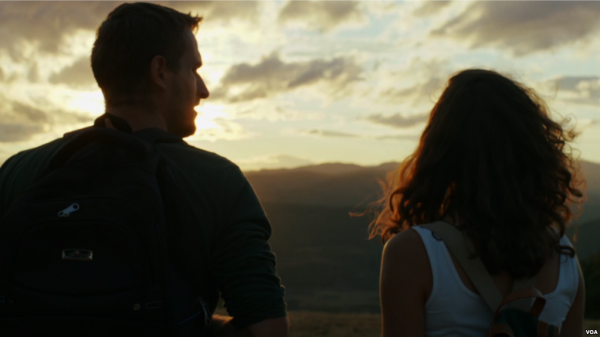 “Përtej maleve tona”, vë në provë dashurinë e një çifti shqiptaro-serb në Mitrovicë “Përtej maleve tona”, vë në provë dashurinë e një çifti shqiptaro-serb në Mitrovicë