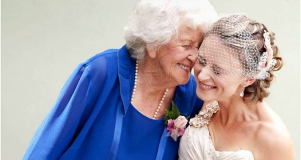 Histori/ I tregoi gjyshes se burri e tradhtonte, ajo i jep një mësim jete! Histori/ I tregoi gjyshes se burri e tradhtonte, ajo i jep një mësim jete!