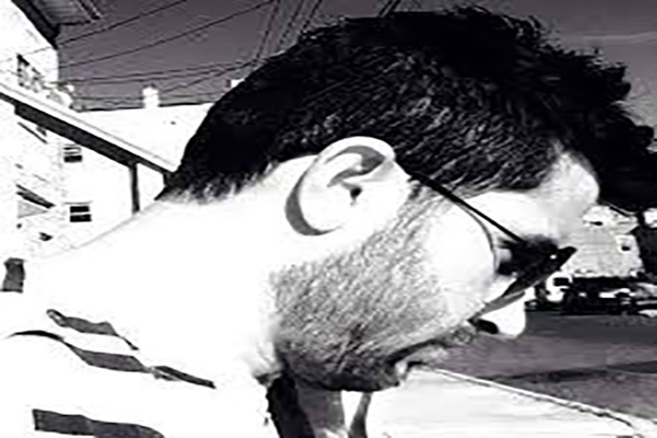 “Ky bën atë, ai bën atë…Kjo quhet gazetari alla Hamdishe” “Ky bën atë, ai bën atë…Kjo quhet gazetari alla Hamdishe”