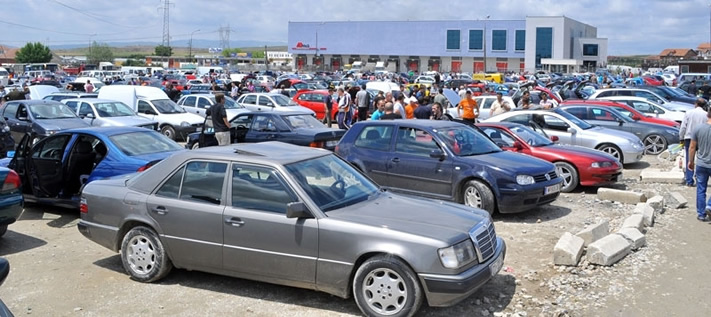 Qeveria ndalon importin e makinave në Shqipëri, të prodhuara para 2009