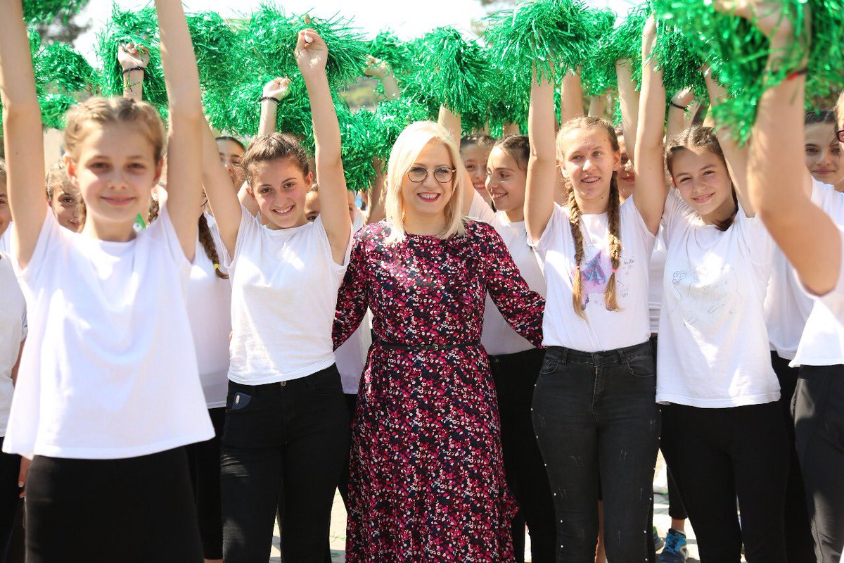 Programi i ri i qeverisë/ Mbrojtja e fëmijëve nga duhani, droga apo alkooli Programi i ri i qeverisë/ Mbrojtja e fëmijëve nga duhani, droga apo alkooli