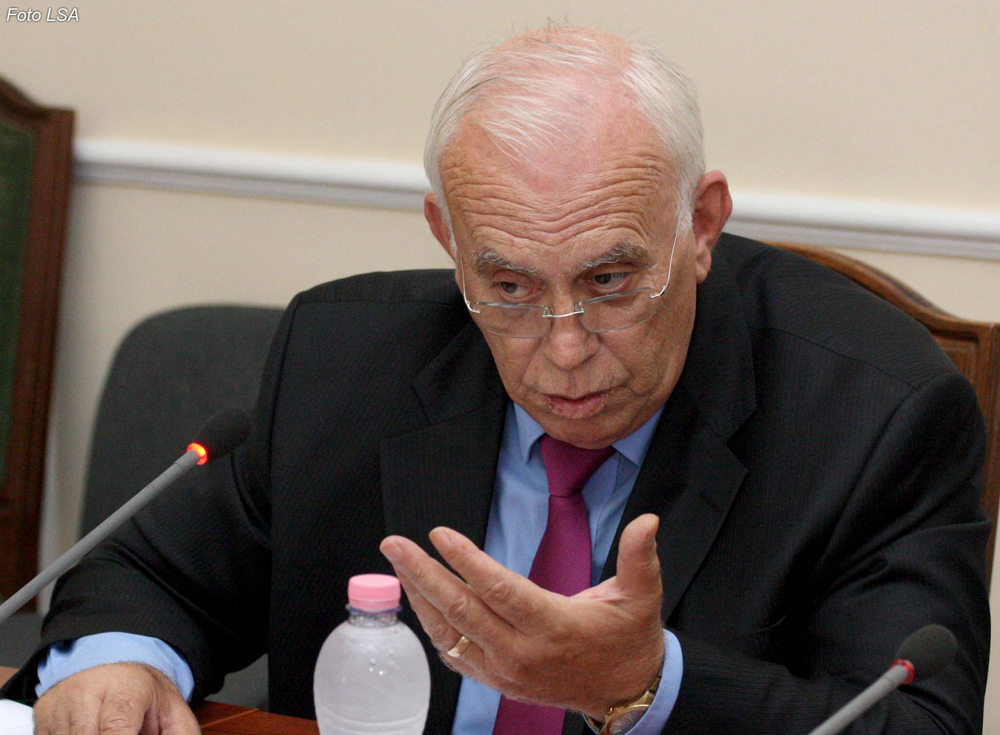 PD kope politike e degjeneruar, Sali Berisha kryebixhozçi! PD kope politike e degjeneruar, Sali Berisha kryebixhozçi!