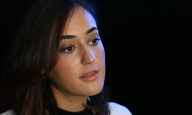 Rrëfimi i shqiptares/ U largova mes varfërisë nga vendlindja, por i’a dola: Sot punojë në Kryeministrinë britanike (Video) Rrëfimi i shqiptares/ U largova mes varfërisë nga vendlindja, por i’a dola: Sot punojë në Kryeministrinë britanike (Video)