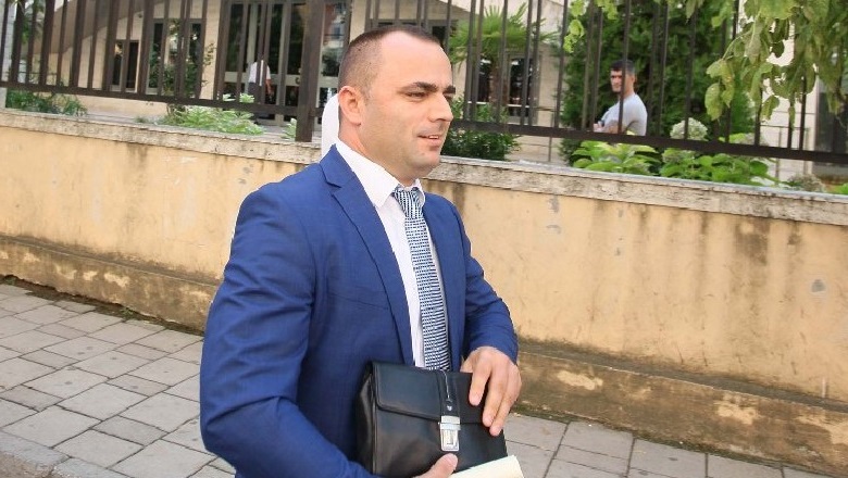 Prokurori shoqëri me kriminelin e rrezikshëm të Vlorës, të hapen kamerat e kompleksit luksoz Prokurori shoqëri me kriminelin e rrezikshëm të Vlorës, të hapen kamerat e kompleksit luksoz