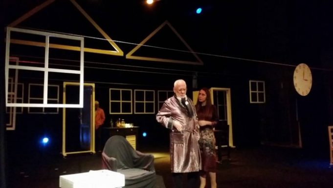 Reshat Arbana: Ja pse e ndiej shumë peshën e të qenit baba Reshat Arbana: Ja pse e ndiej shumë peshën e të qenit baba