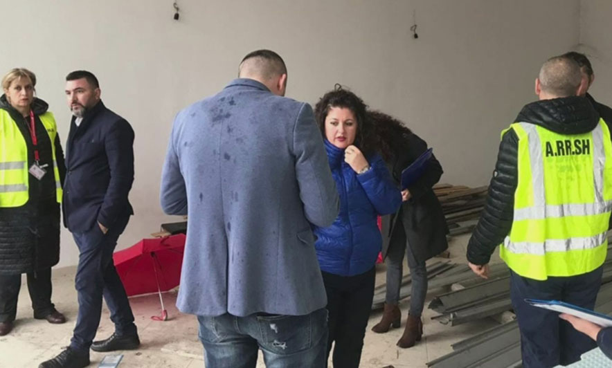 Shtëpive iu vendoset çmimi. Pronarët pranojnë ARRSH, por sulmohen nga informalët Shtëpive iu vendoset çmimi. Pronarët pranojnë ARRSH, por sulmohen nga informalët