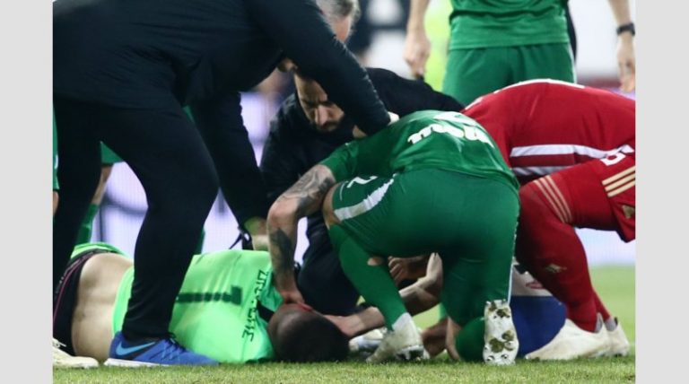 Ditë shqiptarësh në futboll, Kaçe i shpëton jetën shokut të tij Ditë shqiptarësh në futboll, Kaçe i shpëton jetën shokut të tij