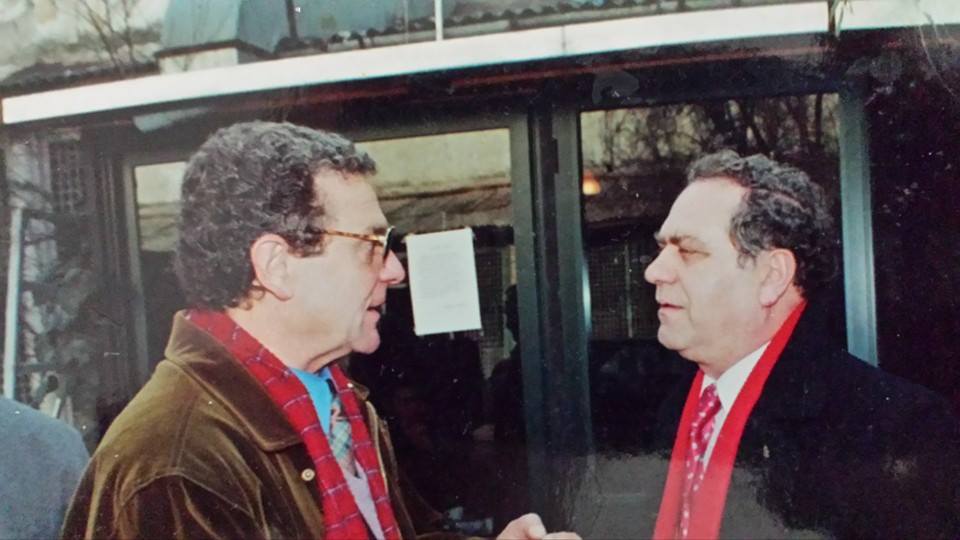 Koço Devole, personalitet i njohur i humorit shqiptar Koço Devole, personalitet i njohur i humorit shqiptar