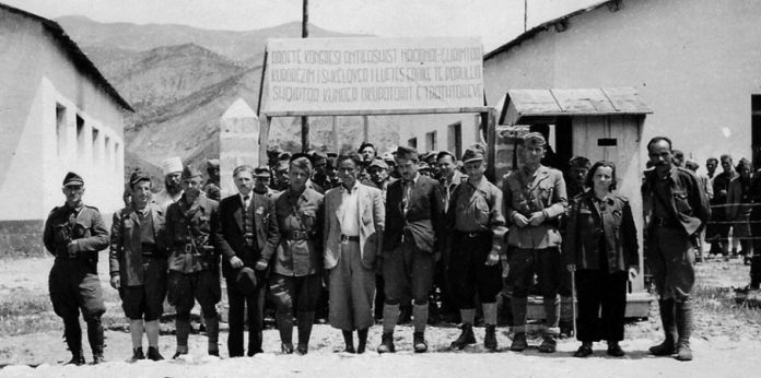 Rrëfimi i historianes angleze: Enver Hoxha do vritej në nëntor 1944! Ja kush e shpëtoi!
