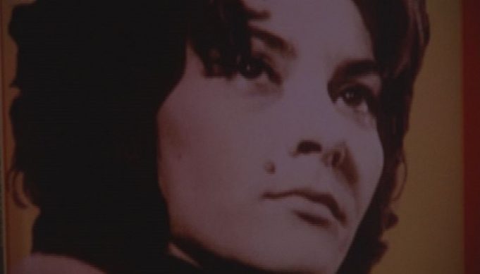 A e dini se e mrekullueshmja Edi Luarasi ështe një nga motrat Mirdita?! A e dini se e mrekullueshmja Edi Luarasi ështe një nga motrat Mirdita?!